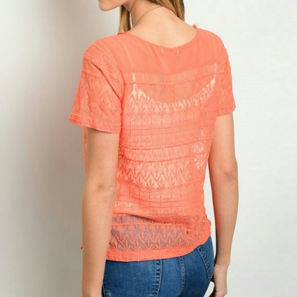 GRIFFLIN PARIS Beaded Neck Crochet Lace Design Top - Picture 2 of 2